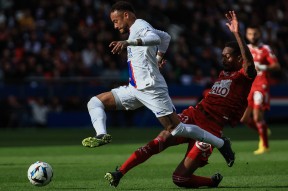 金年会官方入口-巴黎圣日耳曼球员亮眼表现，法甲夺魁在望的简单介绍