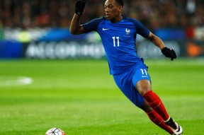 金年会共享联赛-包含马赛全力以赴，赢得困难对手关键一战的词条