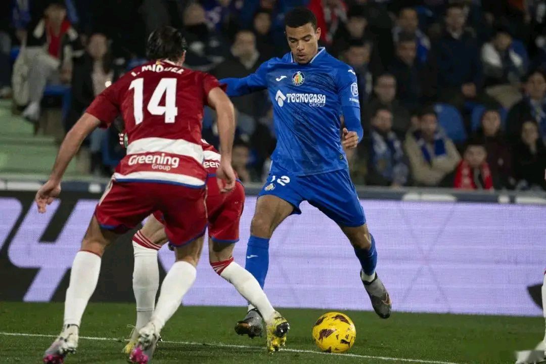 关于赫塔菲客场凭借绝杀，擒鹿特丹晋级的信息